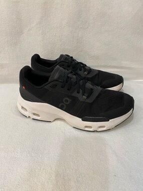 On Cloud Cloudpulse Sneakers Women’s Size 10
